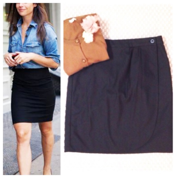 GAP Dresses & Skirts - GAP Black Skirt