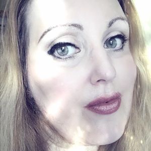 Meet your Posher, Cheryl