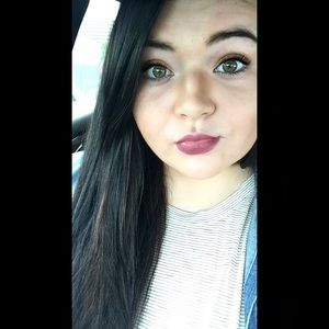 Meet your Posher, Shaye