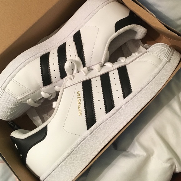 black and white adidas shoes