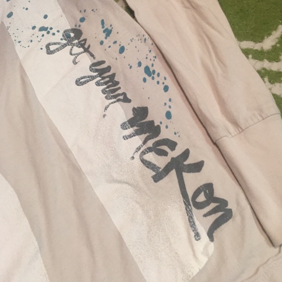 Tee - Picture 2 of 3