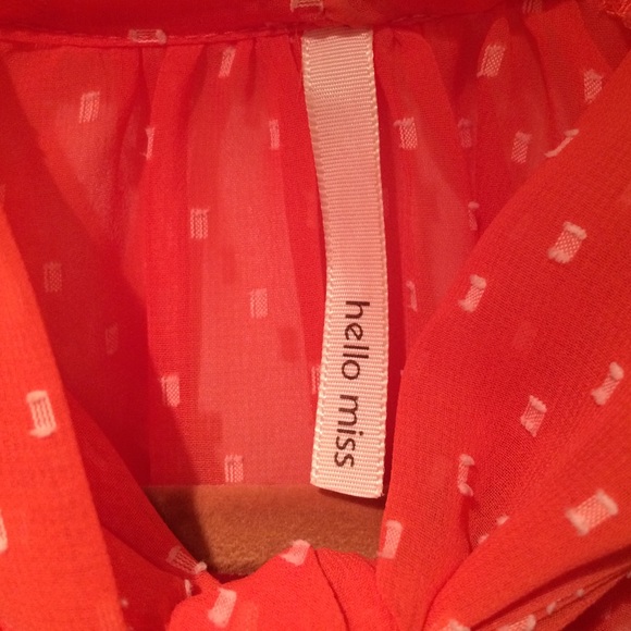 Coral Dolman with embossed dots - Picture 2 of 4