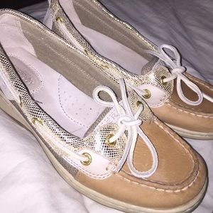 Sparkly angelfish Sperrys no TAGS, worn once OFFER