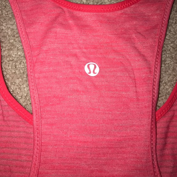LULULEMON tank top size 8. - Picture 3 of 3