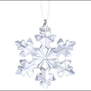 Swarovski 2016 Large Snowflake Ornament