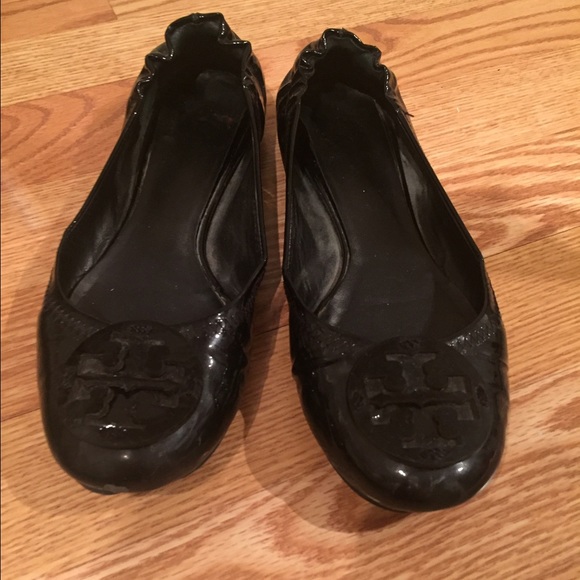 Tory Burch 7.5 black patent leather flats