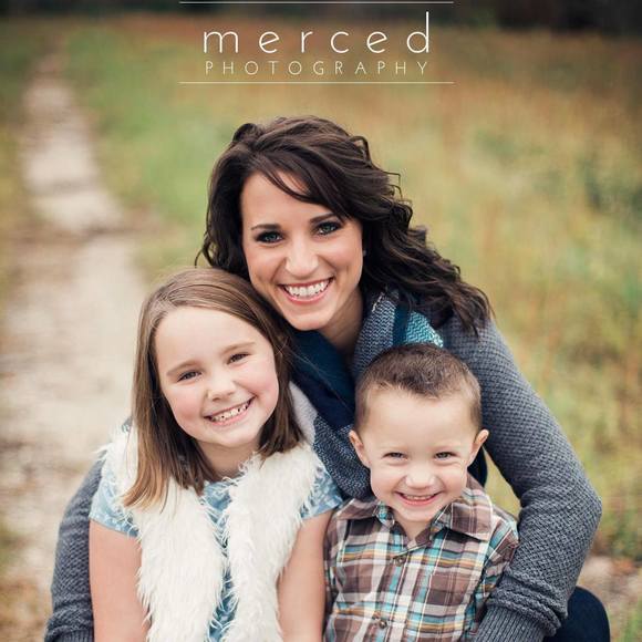 Meet your Posher, Nikki - Picture 1 of 1