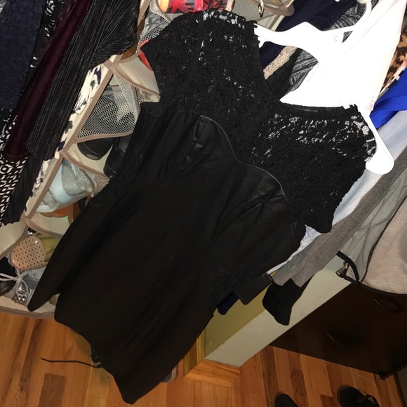 Cute little black dress😍 - Picture 1 of 1