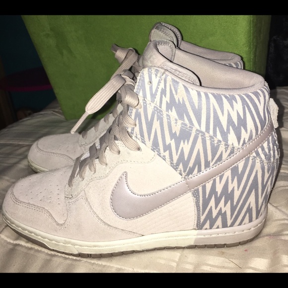 Women's Nike Wedge Sneakers Size 10