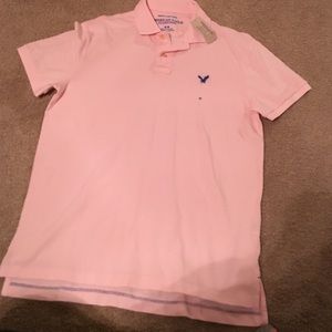 American Eagle Men's shirt