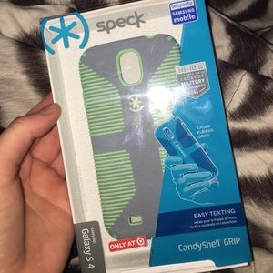 Speck Samsung Galaxy S4 phone case