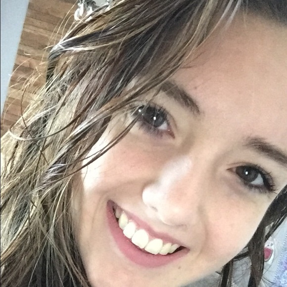 Meet your Posher, Giselle