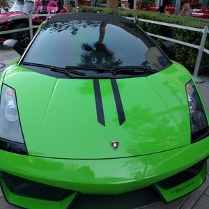 Meet your Posher, Ethi