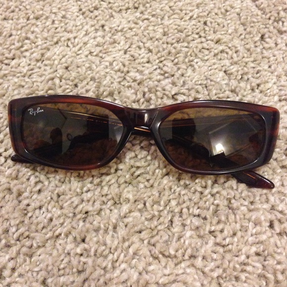 Ray-ban sun glasses