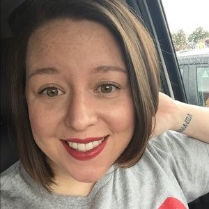 Meet your Posher, Aimee