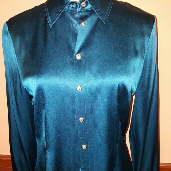 NWT ST.JOHN COLLECTION CLASSY SHIRT