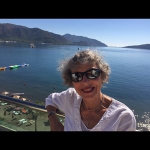 Meet your Posher, Nancy