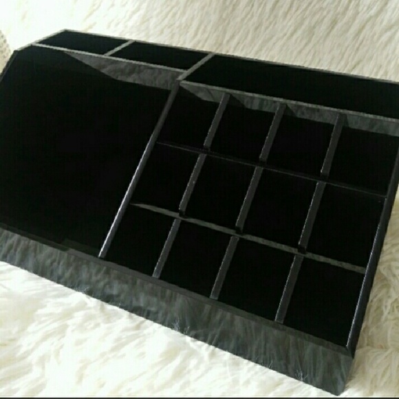 Eyelash / Make up Storage