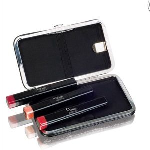 Makeover Essentials: Lip Trio