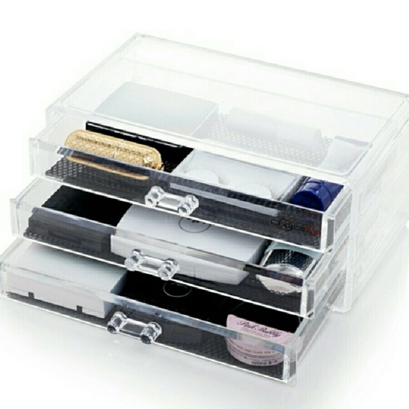 Eyelash / Make up Storage