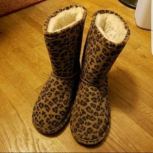 Bearpaw boots
