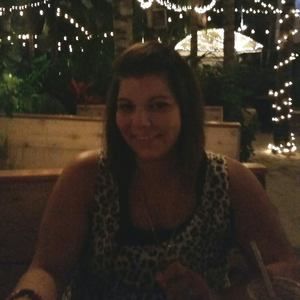 Meet your Posher, Felicia