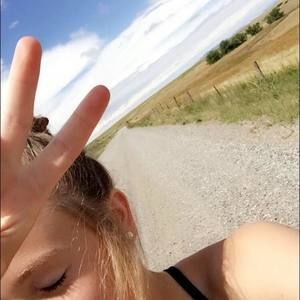 Meet your Posher, Delaney