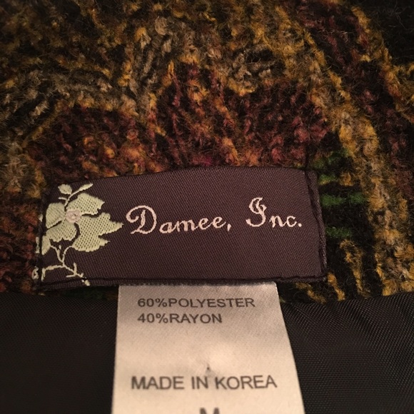 Damee, Inc. coat - Picture 2 of 3