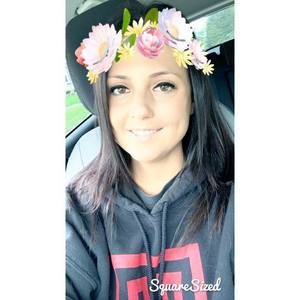 Meet your Posher, Dana