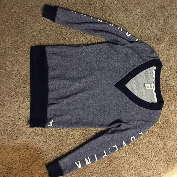 Pink pull over - Picture 2 of 4