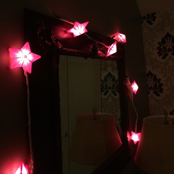 10 foot long strand of star lights