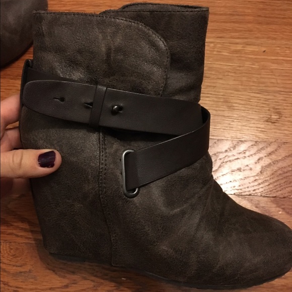 ALDO taupe/brown wedge booties
