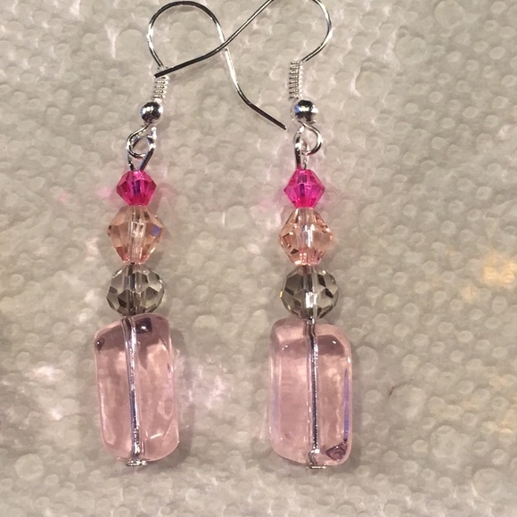 Pink Swarovski crystals and glass bead earrings