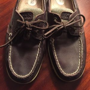 Women's sperrys