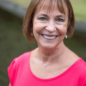 Meet your Posher, Deborah