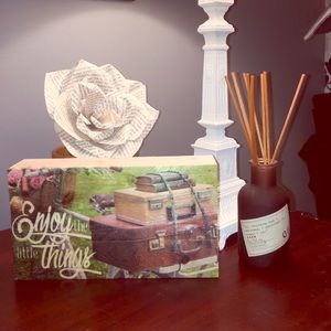 Wooden block decorations