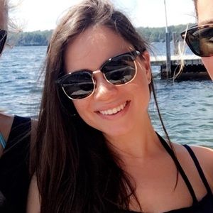 Meet your Posher, Paulina