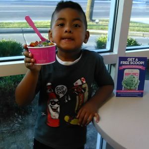 Meet your Posher, Marcos