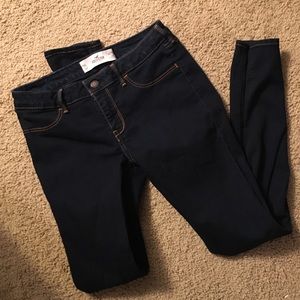 Hollister Dark Wash Skinny Jeans