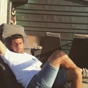 Meet your Posher, Josh