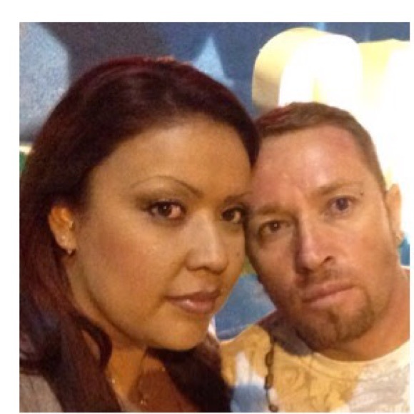 Meet your Posher, Gloria - Picture 2 of 2