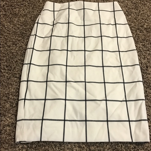 Beige Plaid Knee High Skirt