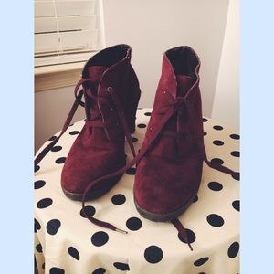 Aerosoles Size 8.5 ankle boot