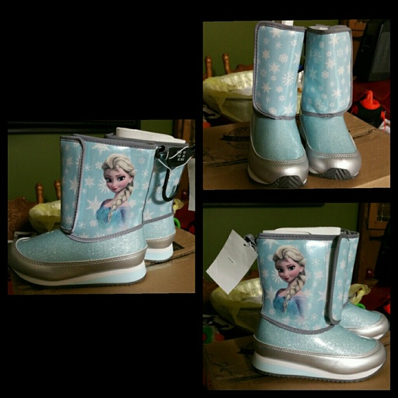 A pair of brand new Frozen boots size 10 1/2. - Picture 1 of 1