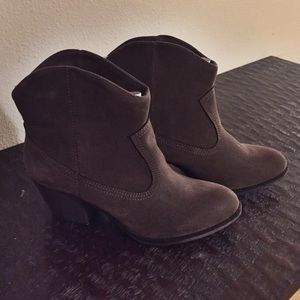 New! Rocket Dog Brown Ankle Boots 9.5 M