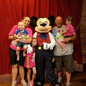 Meet your Posher, Angela