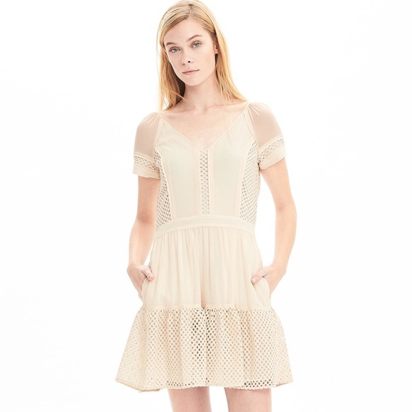 Banana Republic Heritage Lace Trim Dress