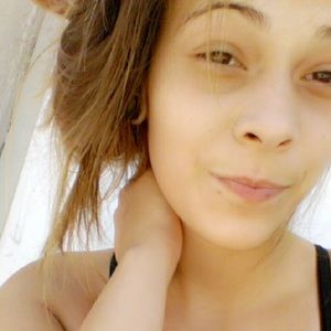 Meet your Posher, Andrya