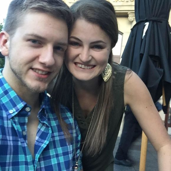 Meet your Posher, Shannon - Picture 1 of 1