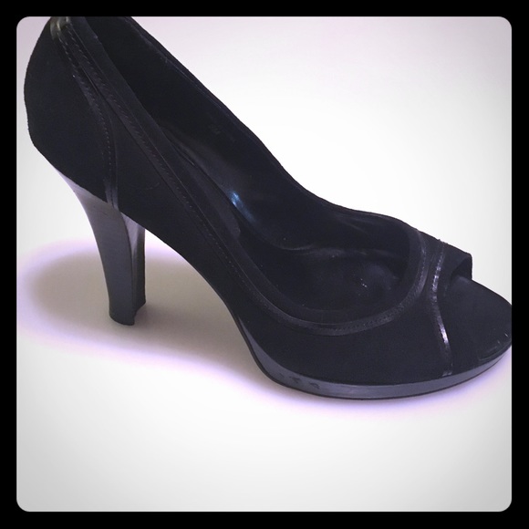 Black peep toe Charles David stacked heel - Picture 1 of 3